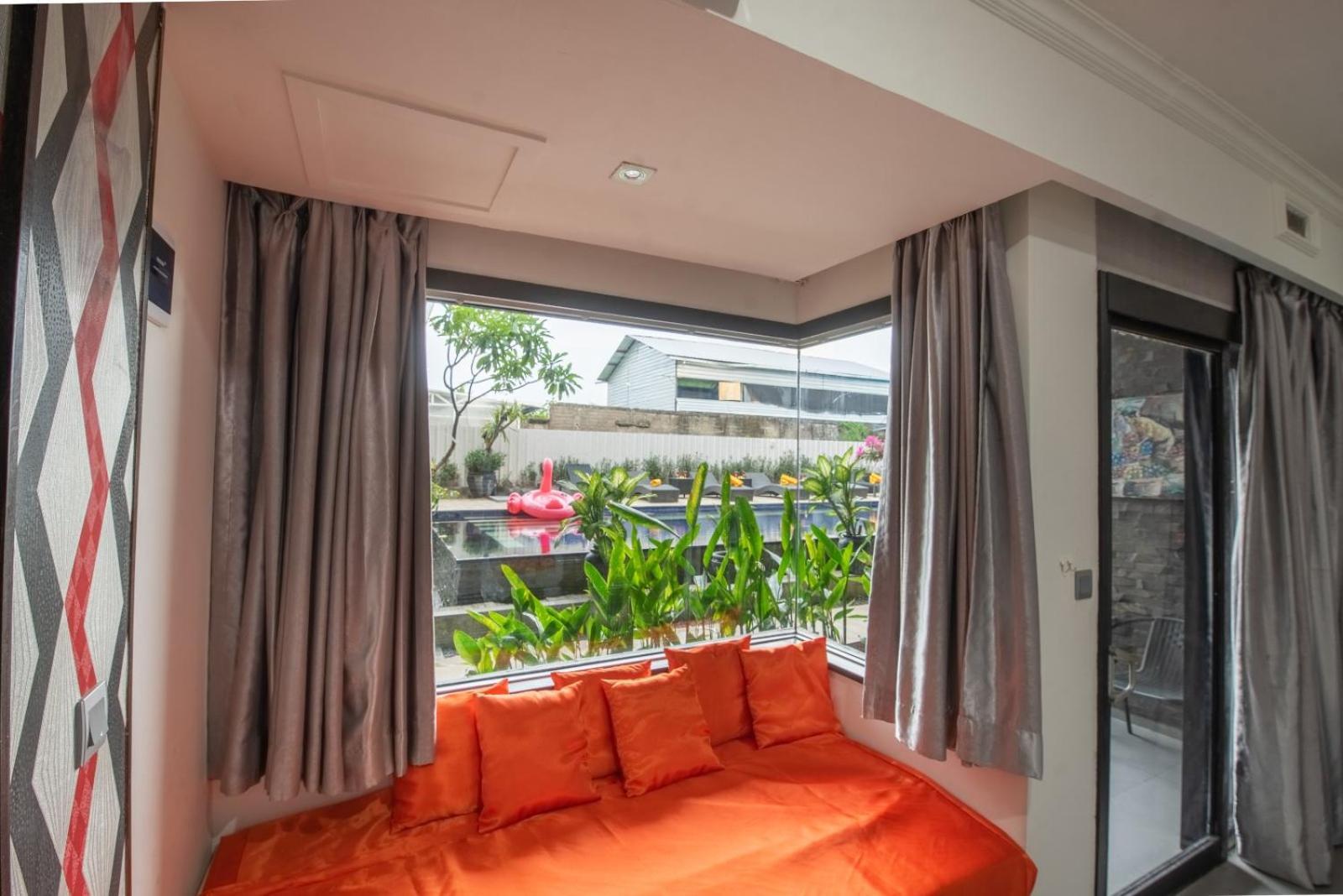 L'Amore Hotel Seminyak Екстер'єр фото